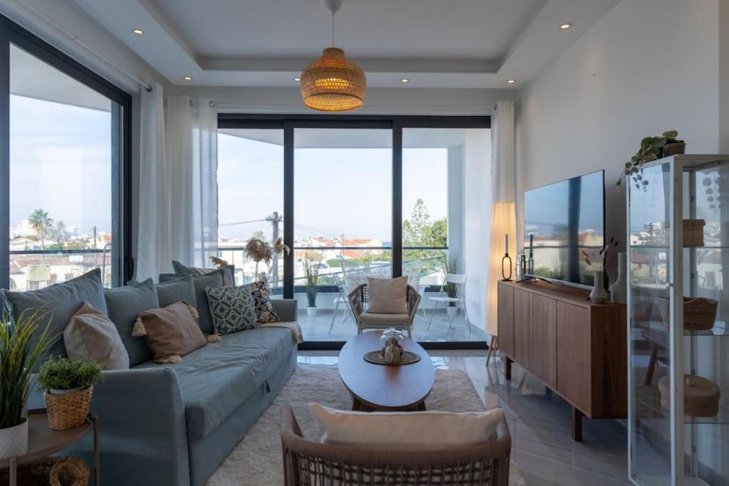 Thalassa 2-Bedroom Apartment In Lárnaca Exterior foto